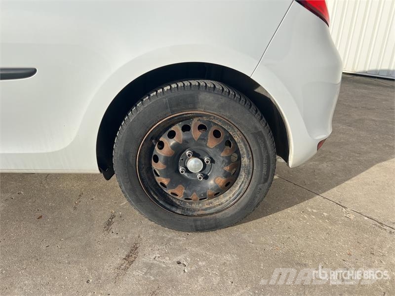 Renault Clio Vehicule Utilitaire Cargo Van Dodávky