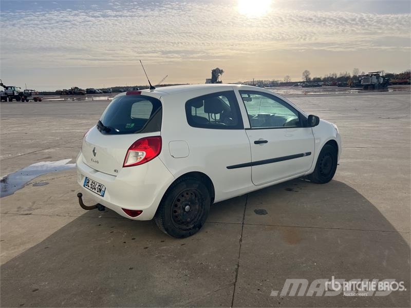 Renault Clio Vehicule Utilitaire Cargo Van Dodávky