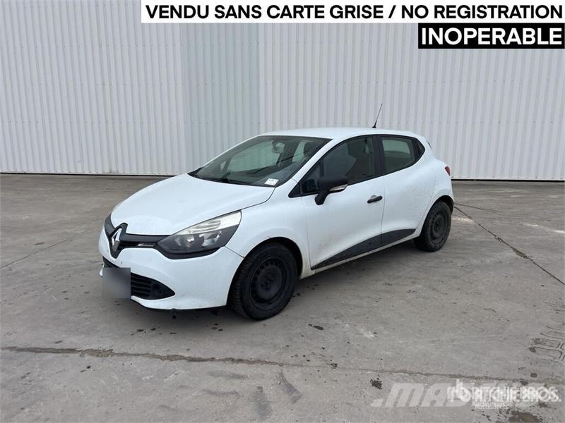 Renault Clio Vehicule Utilitaire Cargo Van (Inoperable) Utilitara