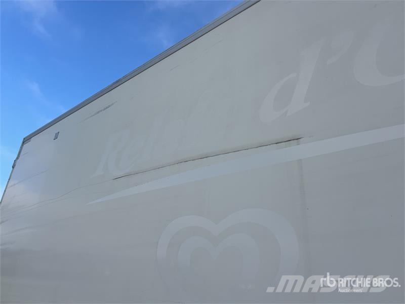 Renault D 210 DTI 5 12T 4x2 Camion Frigorifique Refrigerat Camion frigorifique