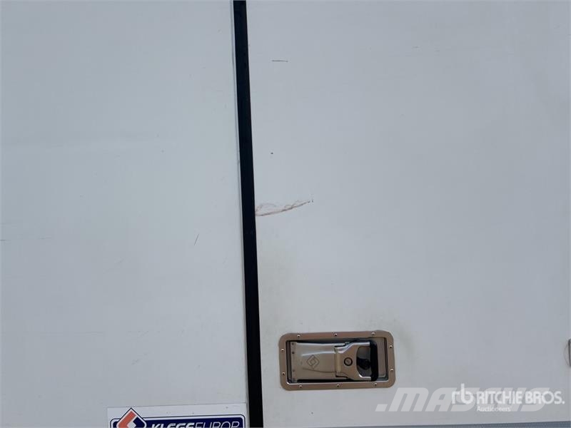 Renault D 210 DTI 5 12T 4x2 Camion Frigorifique Refrigerat Camion frigorifique