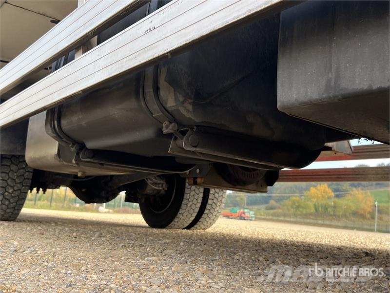 Renault D 210 DTI 5 12T 4x2 Camion Frigorifique Refrigerat Camion frigorifique
