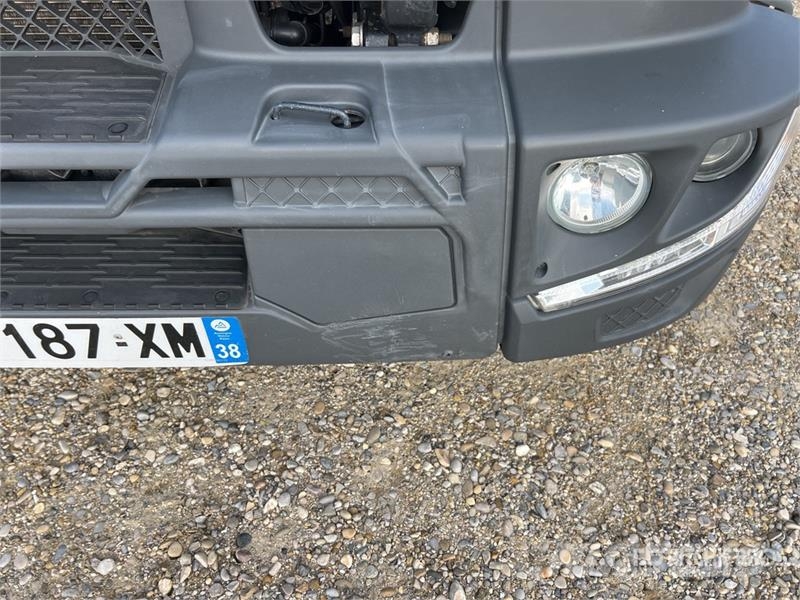 Renault D 210 DTI 5 12T 4x2 Camion Frigorifique Refrigerat Camion frigorifique