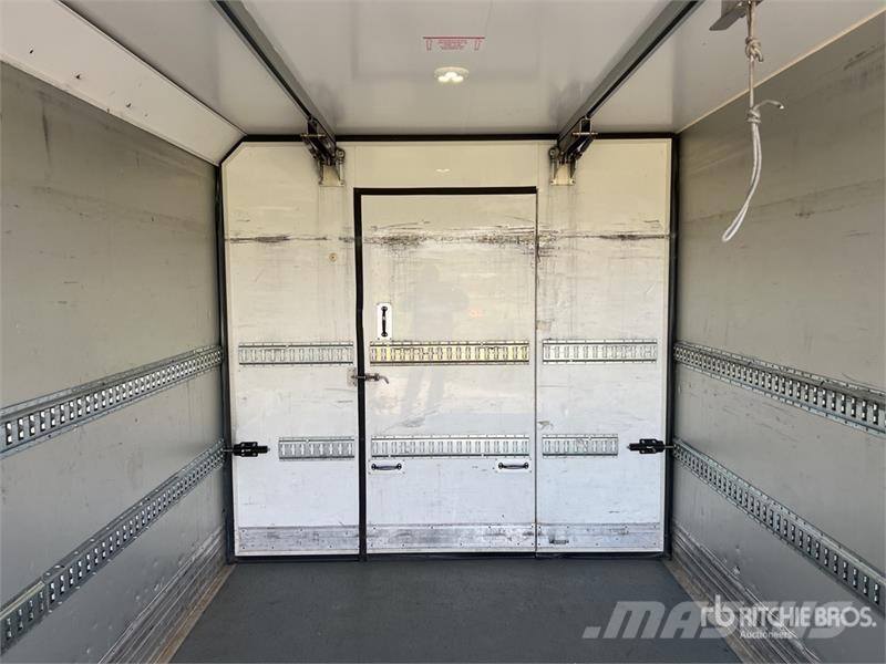 Renault D 210 DTI 5 12T 4x2 Camion Frigorifique Refrigerat Camion frigorifique