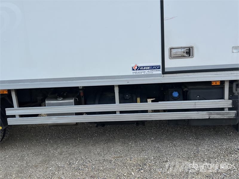 Renault D 210 DTI 5 12T 4x2 Camion Frigorifique Refrigerat Camion frigorifique