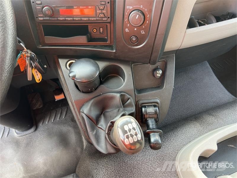 Renault D 210 DTI 5 12T 4x2 Camion Frigorifique Refrigerat Camion frigorifique