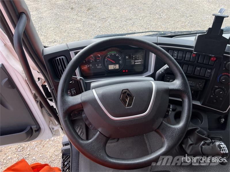 Renault D 210 DTI5 12T 4x2 Camion Frigorifique Refrigerate С температурен контрол