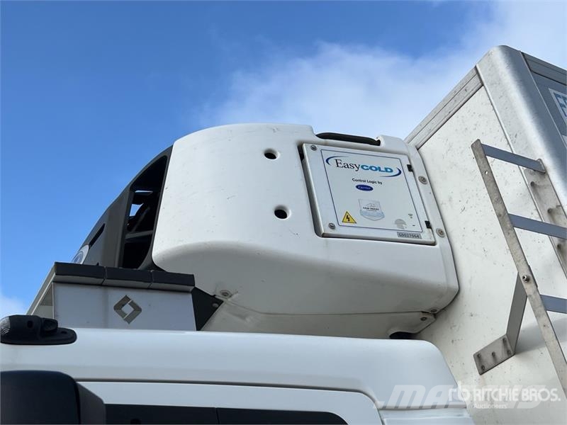 Renault D 210 DTI5 12T 4x2 Camion Frigorifique Refrigerate С температурен контрол