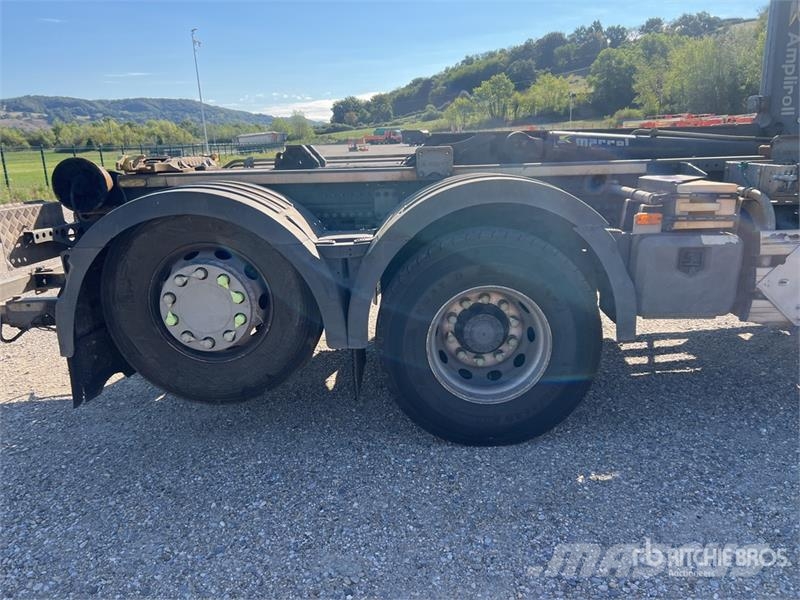 Renault D26.430 6x2 Camion Amplirol Roll-Off Truck Hidraulikus konténerszállító