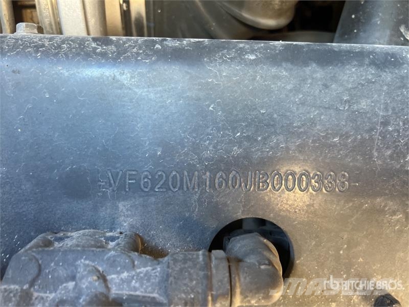 Renault D26.430 6x2 Camion Amplirol Roll-Off Truck Hidraulikus konténerszállító