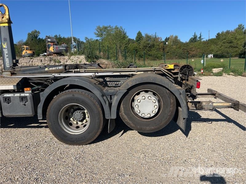Renault D26.430 6x2 Camion Amplirol Roll-Off Truck Hidraulikus konténerszállító