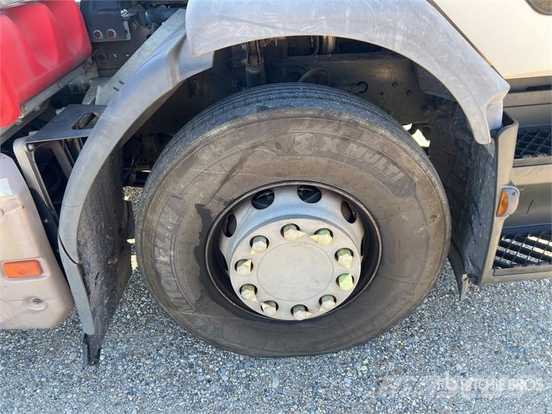 Renault D26.430 6x2 Camion Amplirol Roll-Off Truck Hidraulikus konténerszállító