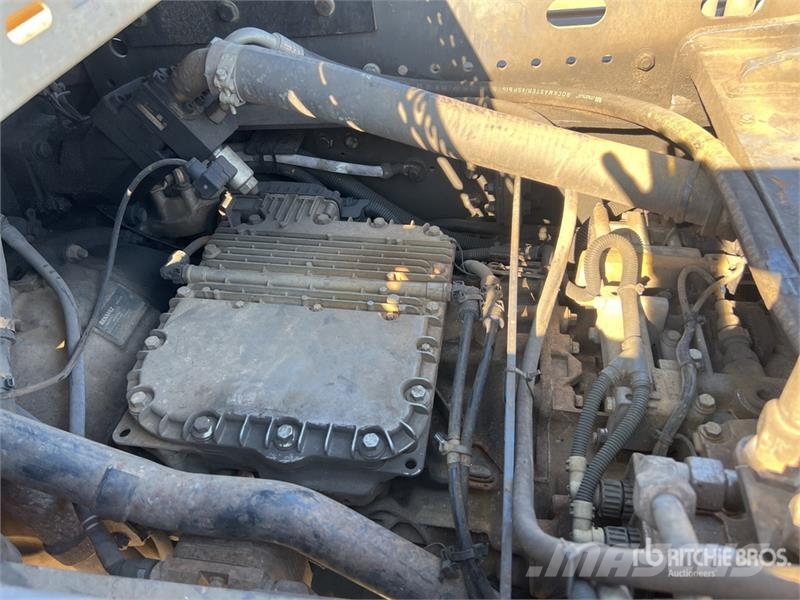 Renault D26.430 6x2 Camion Amplirol Roll-Off Truck Hidraulikus konténerszállító