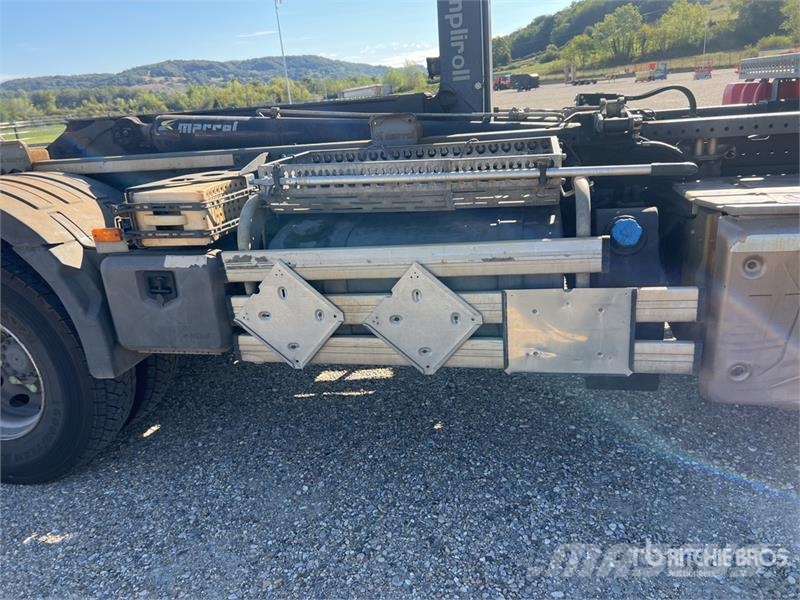 Renault D26.430 6x2 Camion Amplirol Roll-Off Truck Hidraulikus konténerszállító