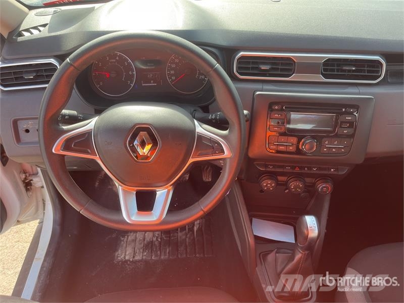 Renault Duster 2 4WD SUV Kistehergépjárművek