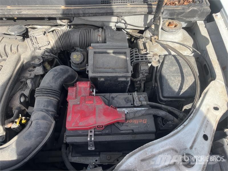 Renault Duster 2 4WD SUV Kistehergépjárművek