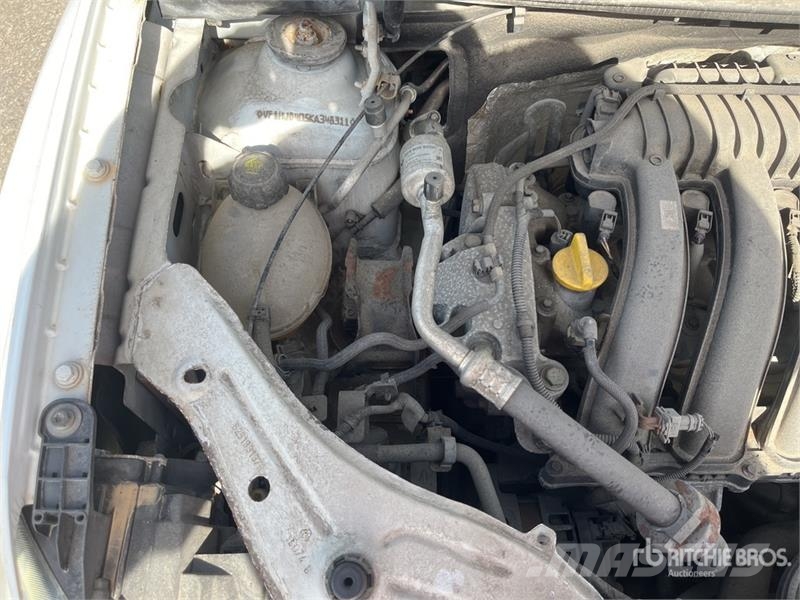 Renault Duster 2 4WD SUV Kistehergépjárművek