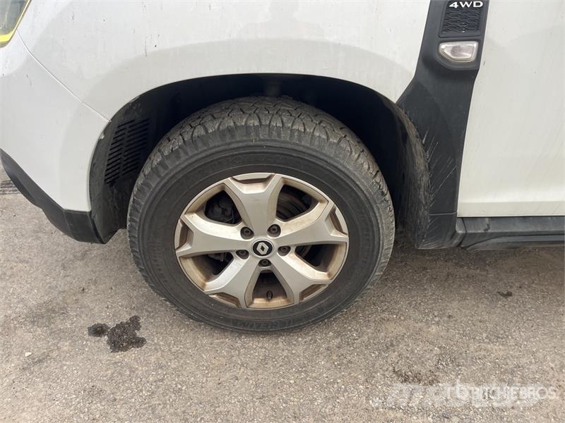 Renault Duster 2 4WD SUV Personbilar