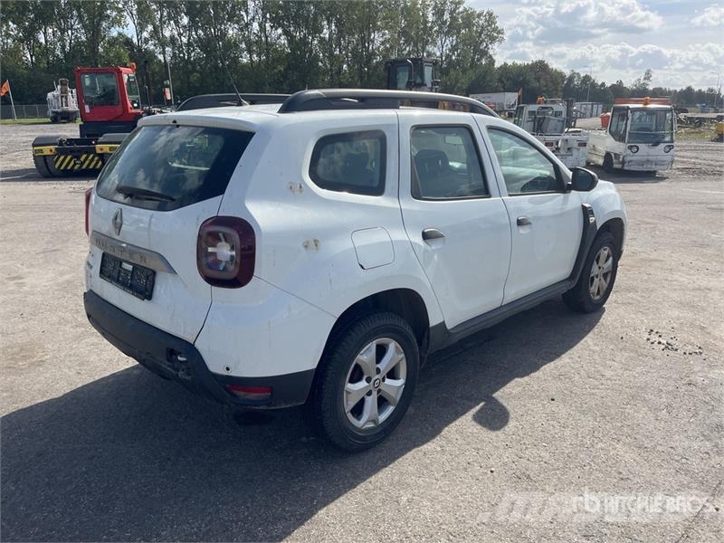 Renault Duster 2 4WD SUV Kistehergépjárművek