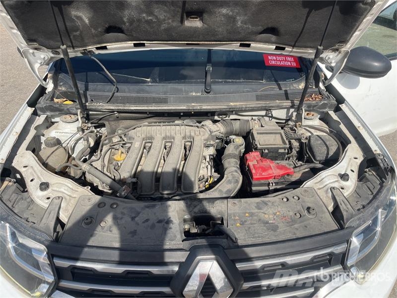 Renault Duster 2 4WD SUV Kistehergépjárművek