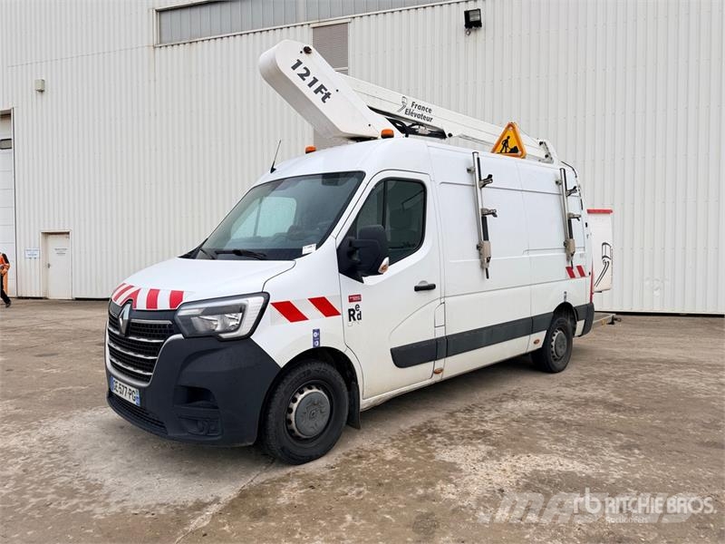 Renault France Elevateur 121FT 10 m on Renault Master Cam 车载式高空作业车