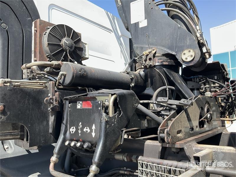 Renault Hiab 288-E 8800 kg Knuckle Boom on Renault Premiu Żurawie samochodowe