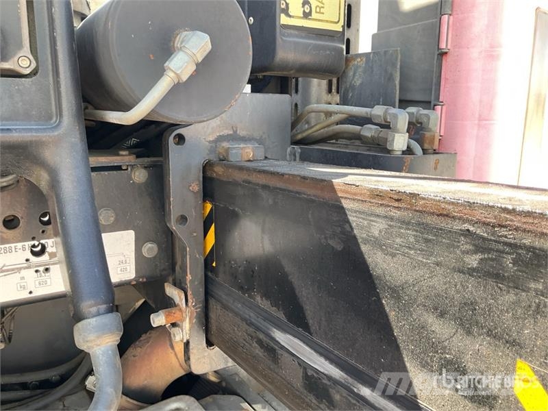 Renault Hiab 288-E 8800 kg Knuckle Boom on Renault Premiu Żurawie samochodowe