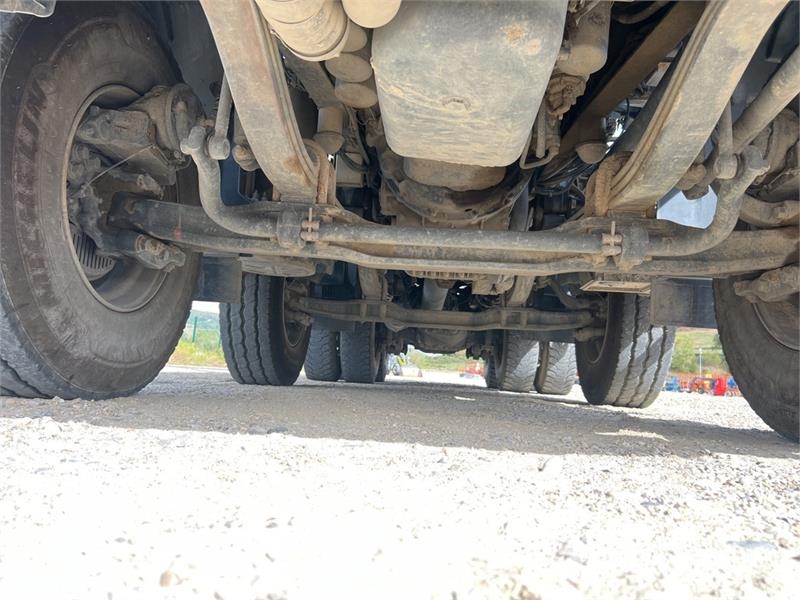 Renault K 480 8x4 Camion Benne remorquant Tri/A Dump Truck Billenő teherautók