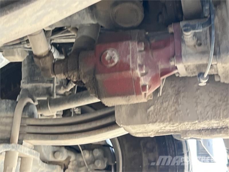 Renault K 480 8x4 Camion Benne remorquant Tri/A Dump Truck Billenő teherautók