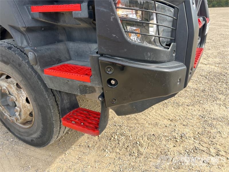 Renault K 480 8x4 Camion Benne remorquant Tri/A Dump Truck Billenő teherautók