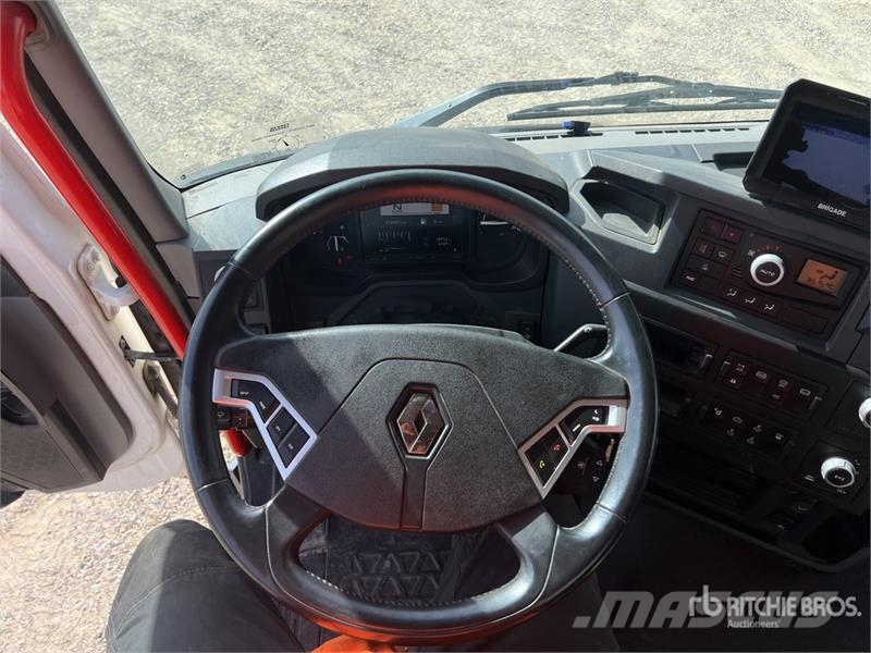Renault K 480 8x4 Camion Benne remorquant Tri/A Dump Truck Billenő teherautók