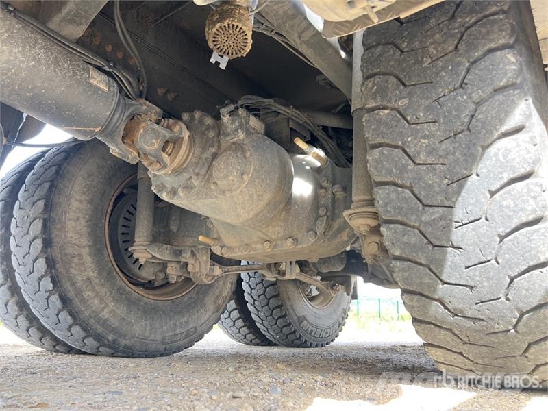 Renault K 480 8x4 Camion Benne remorquant Tri/A Dump Truck Billenő teherautók