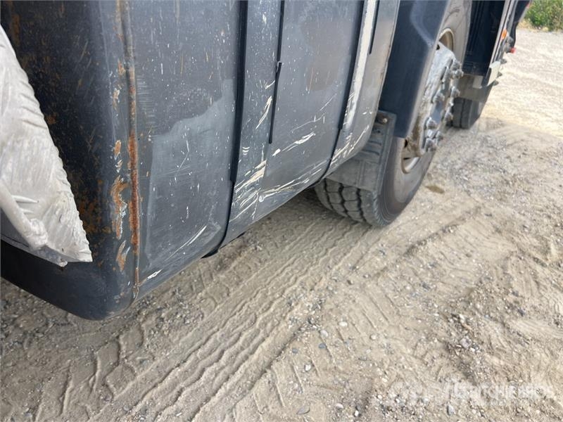 Renault K 480 8x4 Camion Benne remorquant Tri/A Dump Truck Billenő teherautók