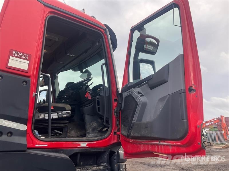 Renault K430 8x4 Twin-Steer Crew Cab Hooklift Truck Krokbil