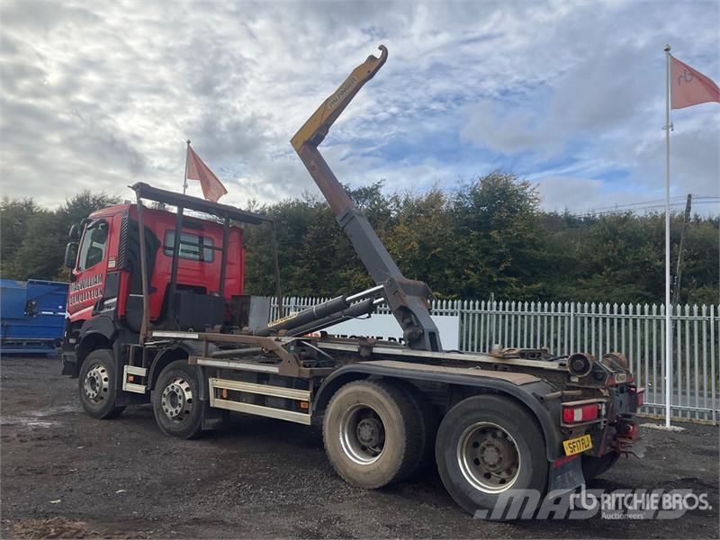 Renault K430 8x4 Twin-Steer Crew Cab Hooklift Truck Krokbil