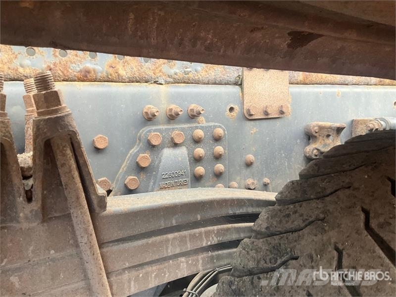 Renault K430 8x4 Twin-Steer Crew Cab Hooklift Truck Sunkvežimiai su keliamuoju kabliu