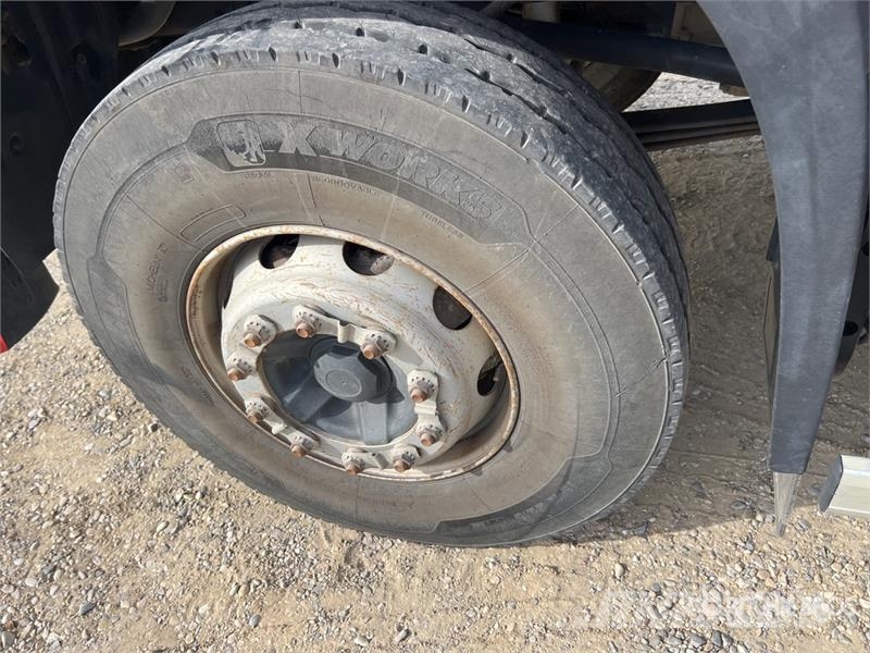Renault K480 8x4 Camion Benne Tri/A Dump Truck Camion benne