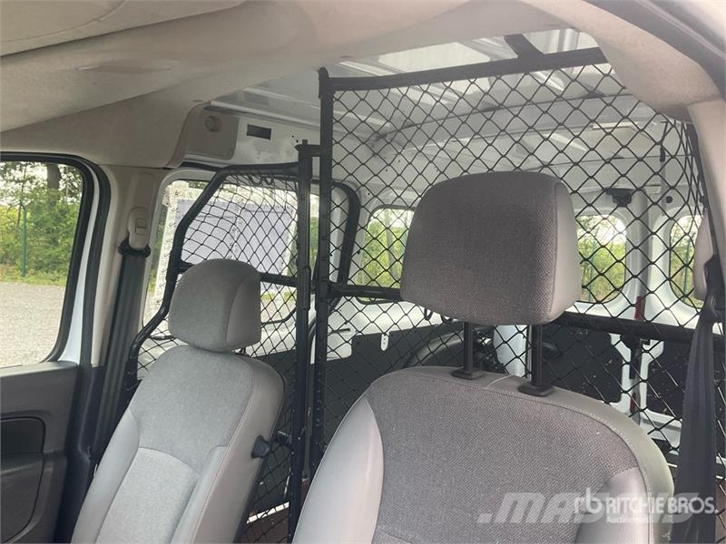 Renault Kangoo 1.5DCI MAXI Cargo Van Изотермический фургон