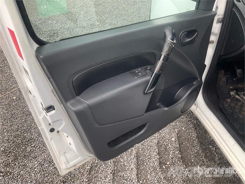 Renault Kangoo 1.5DCI MAXI Cargo Van Изотермический фургон