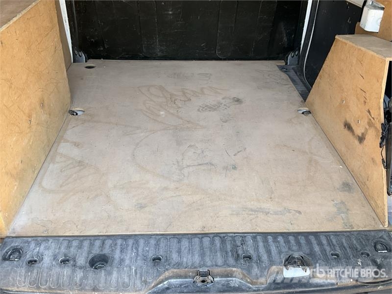 Renault Kangoo Cargo Van Изотермический фургон