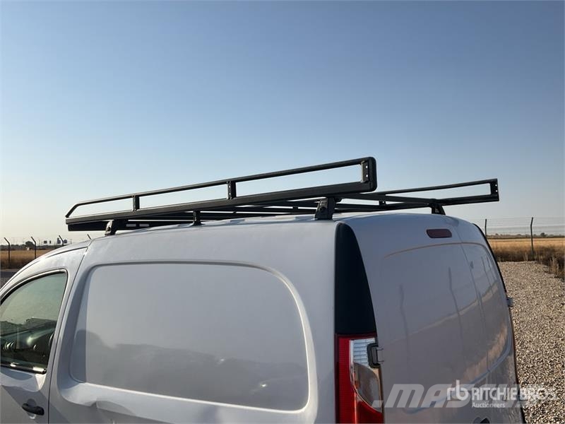Renault Kangoo Cargo Van Изотермический фургон