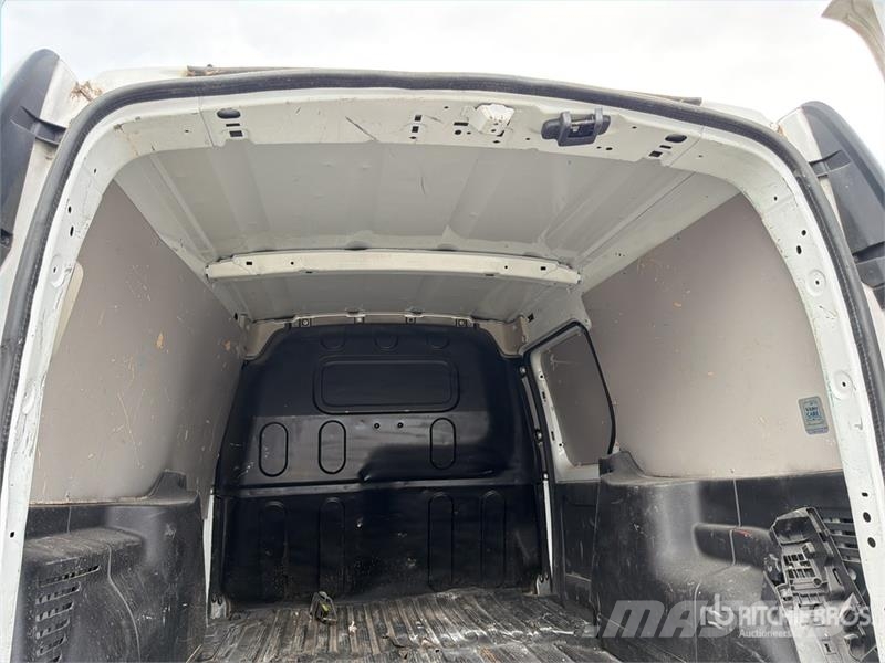 Renault Kangoo Cargo Van Panel vans