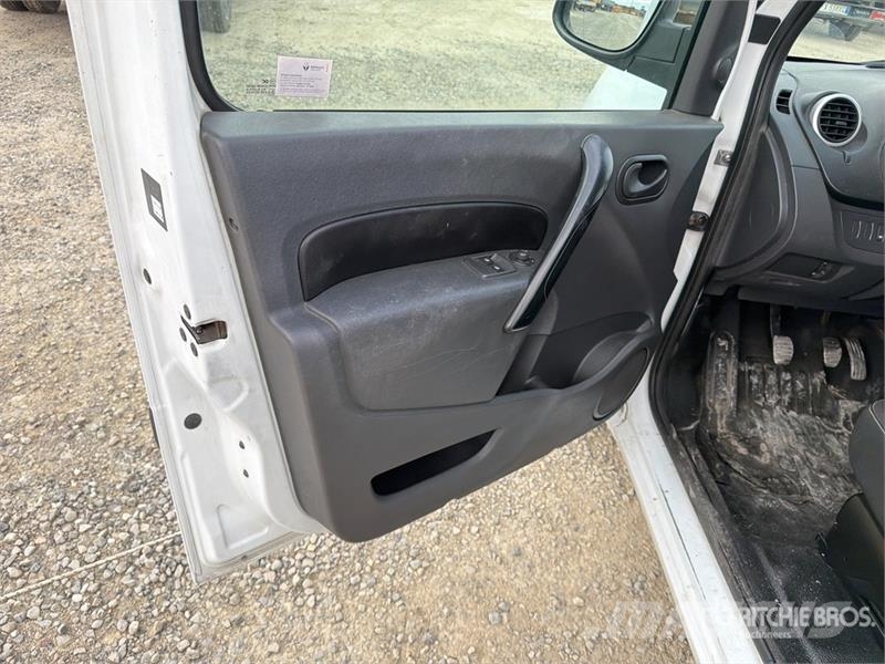 Renault Kangoo Cargo Van Panel vans