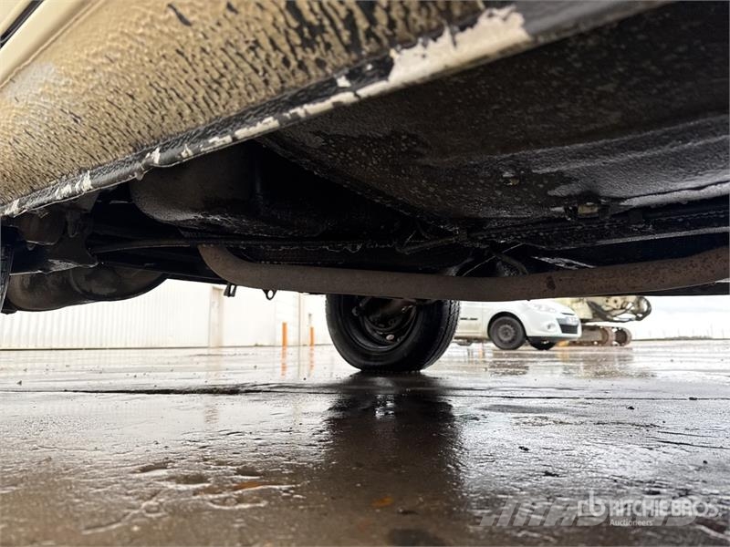Renault Kangoo dCi 70 Vehicule Utilitaire Cargo Van (Inope Gesloten bedrijfswagens