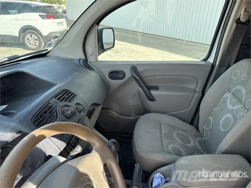 Renault Kangoo Extra Vehicule Utilitaire Cargo Van Kaubikud