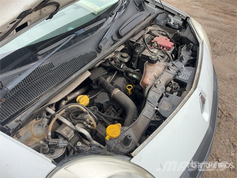 Renault Kangoo Maxi Dostavna vozila / kombiji