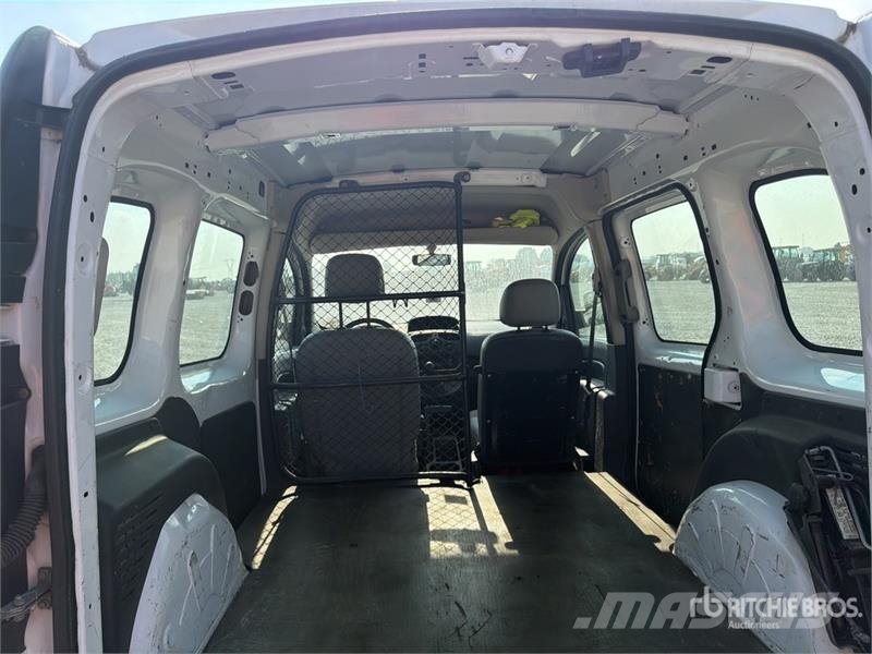 Renault Kangoo Van Truck Camiones caja cerrada