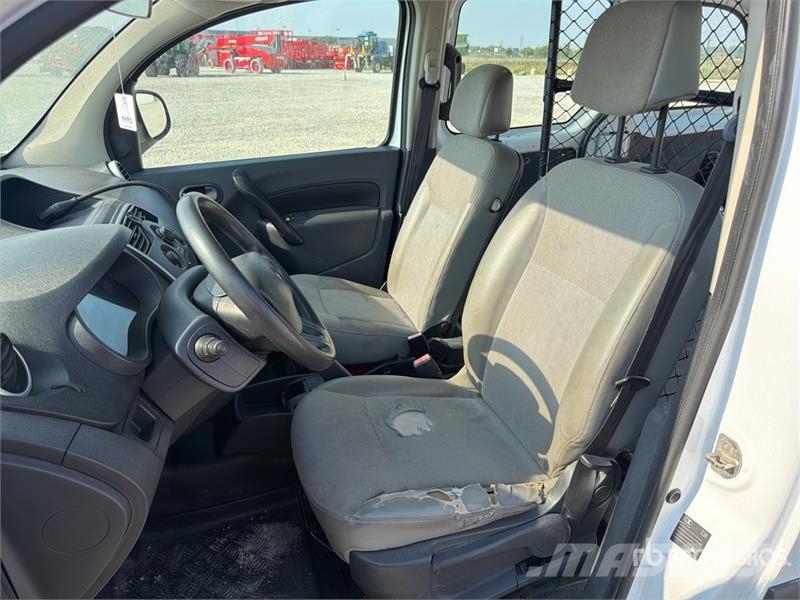 Renault Kangoo Van Truck Camiones caja cerrada