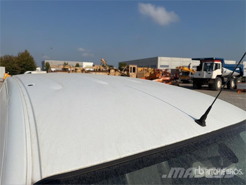 Renault Kangoo Van Truck Camiones caja cerrada