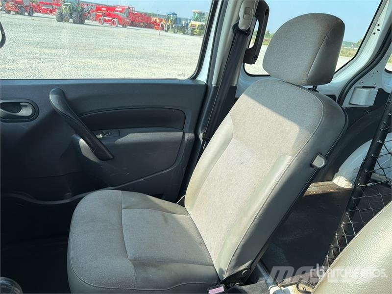 Renault Kangoo Van Truck Camiones caja cerrada